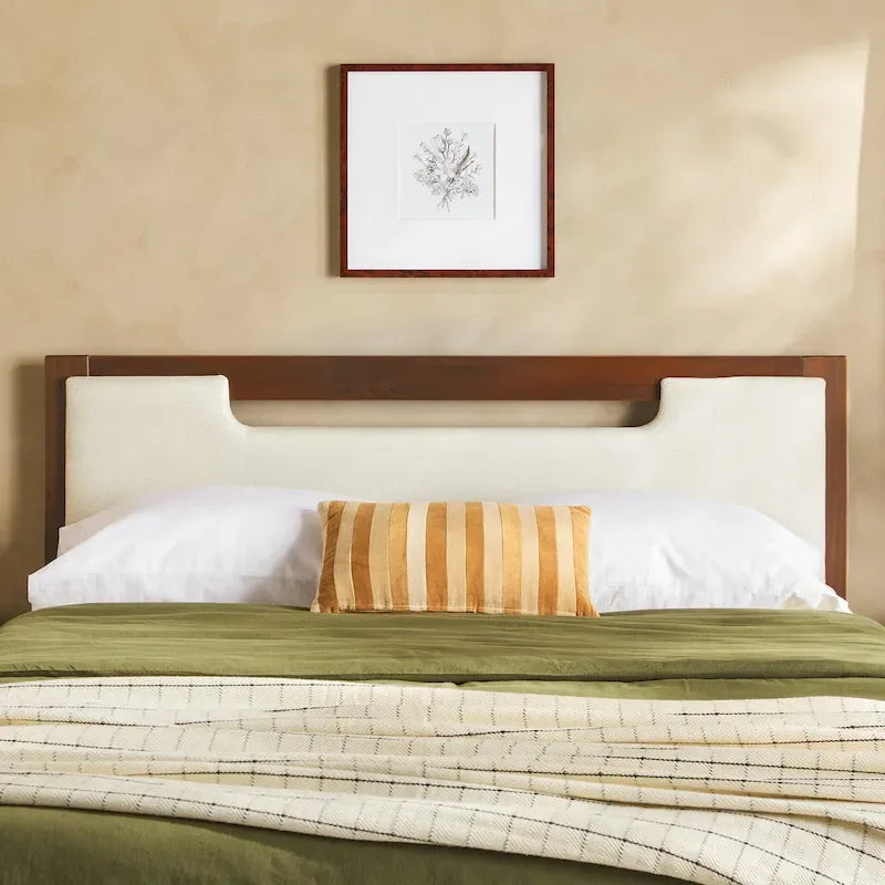 Mid-Century Modern Solid Wood Storage Platform Bed with Under-Bed Drawers